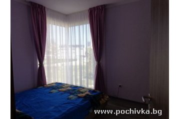 Bulgaria Byt Sveti Vlas, Esterno